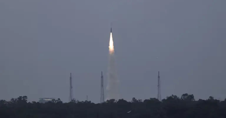 ভারতের মহাকাশ স্টার্টআপ স্কাইরুট অ্যারোস্পেস উৎক্ষেপণ করেছে ‘বিক্রম-১’ রকেট